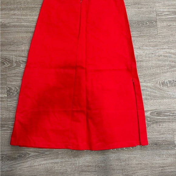 Red Graphic Women's Skirt - Picture 6 of 7